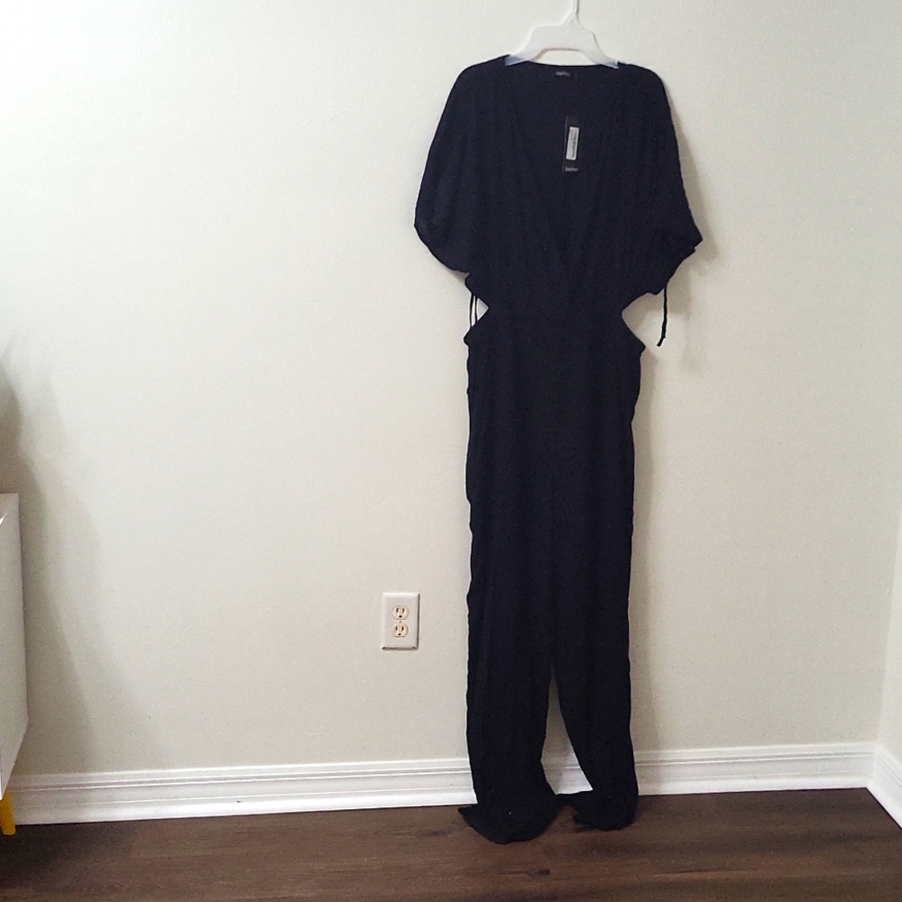 Plus gathered sleeve wide leg jumpsuit